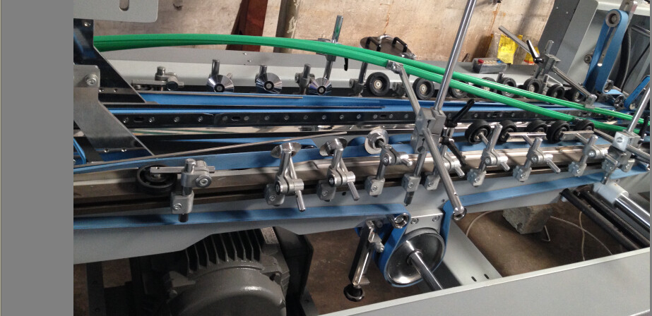 Automatic Folder Gluer for 4 corner / 6 corner box with Crash bottom and Pre folding width 880mm
